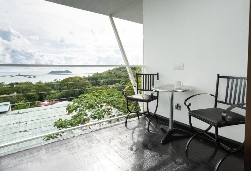 فندق El Faro Containers Beach