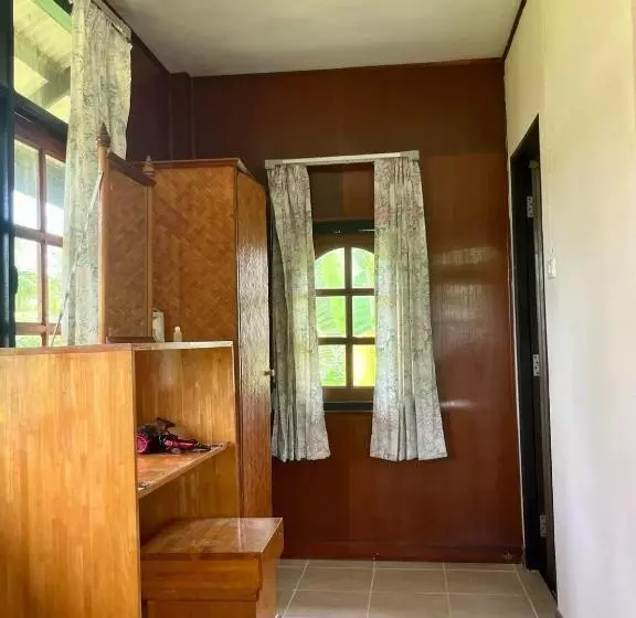 Отель First Villa Beach Resort