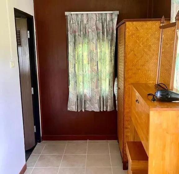 Отель First Villa Beach Resort