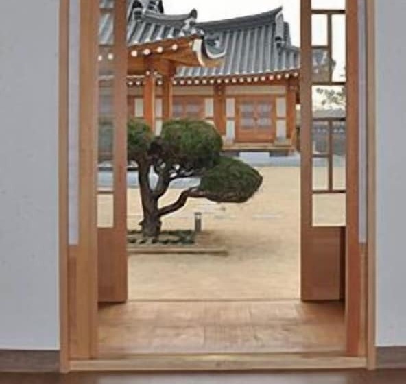 Hotel Gyeongju Hwangnamkwan Hanok