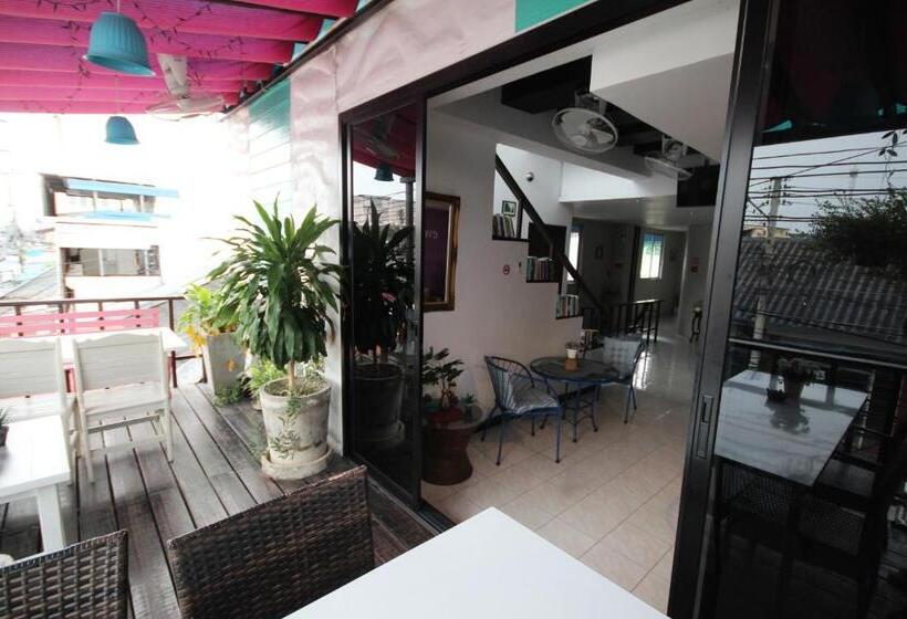 酒店 Hua Hin Paradise Guesthouse