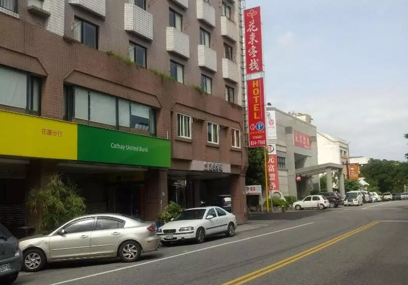 هتل Hua Tong