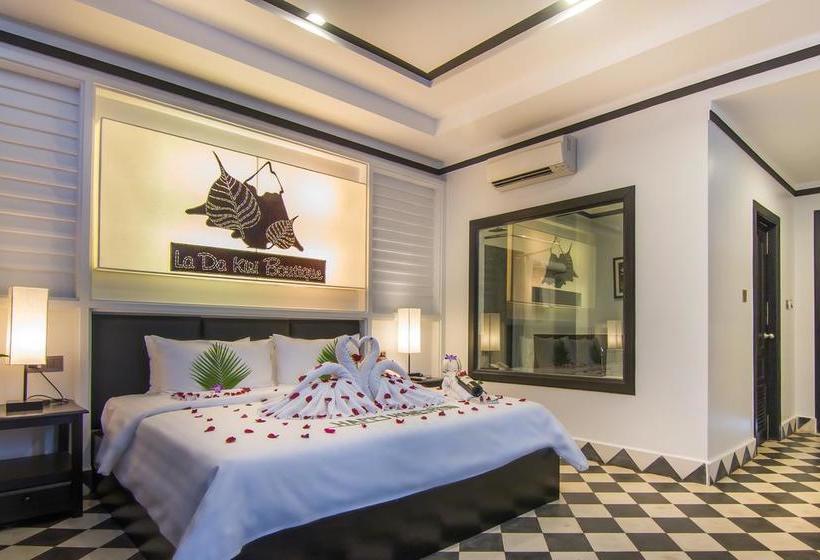 هتل La Da Kiri Boutique