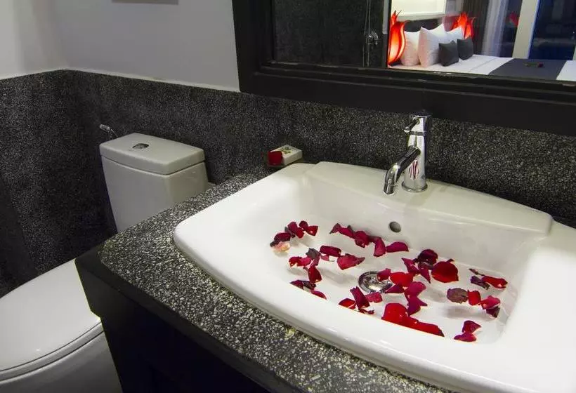 هتل La Da Kiri Boutique