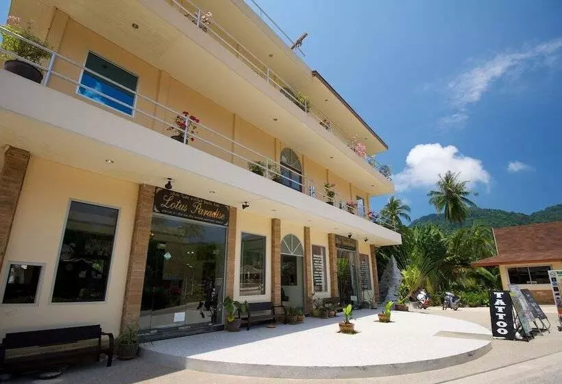 호텔 Lotus Paradise Resort