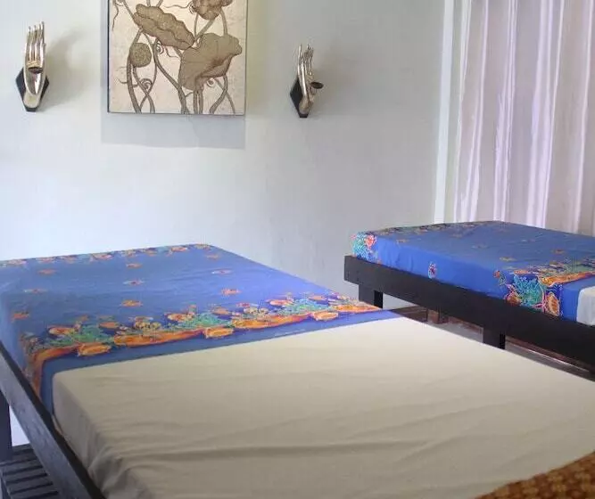 호텔 Lotus Paradise Resort