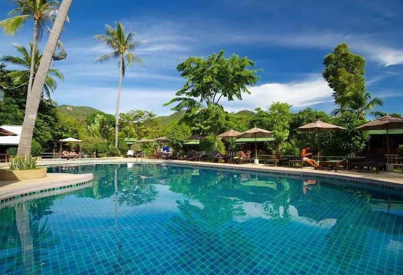 호텔 Lotus Paradise Resort