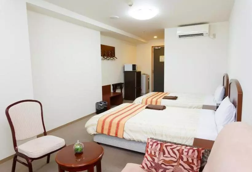 Hotel Peace Island Miyakojima Shiyakusho Tori