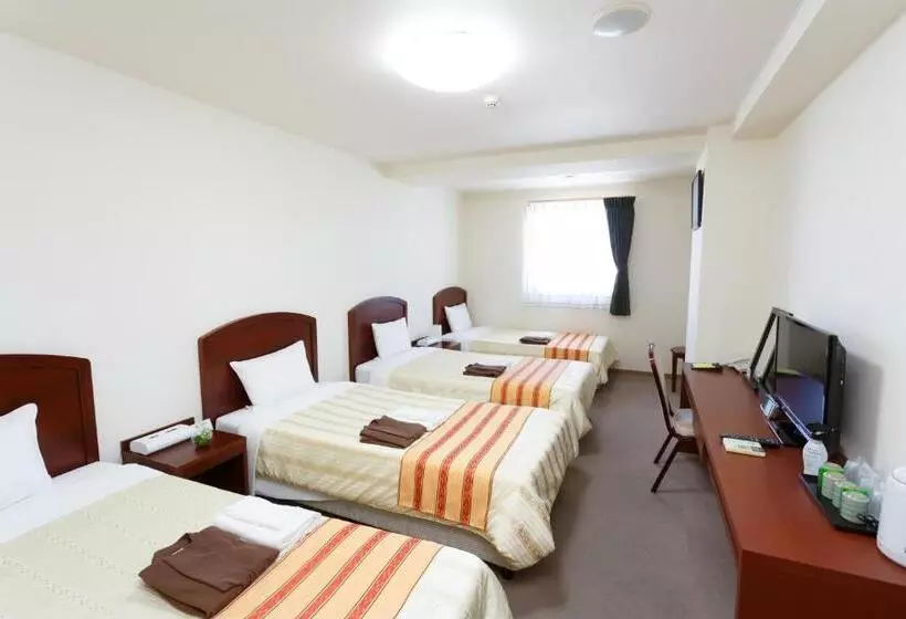 Hotel Peace Island Miyakojima Shiyakusho Tori