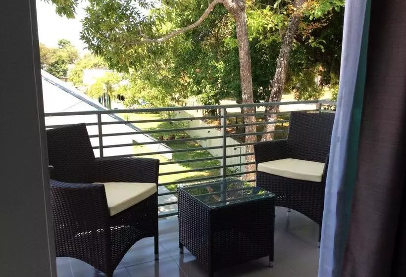 Hotel The Fint Hus Villa