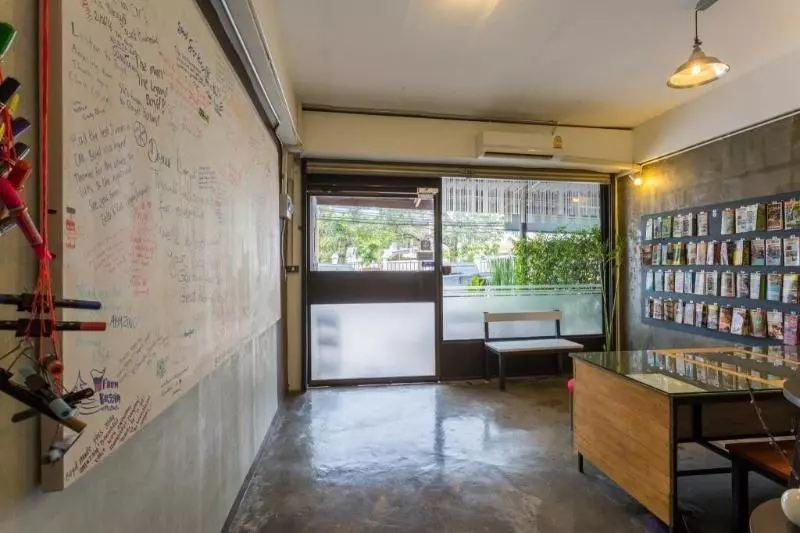 هتل Zz House Chiang Mai