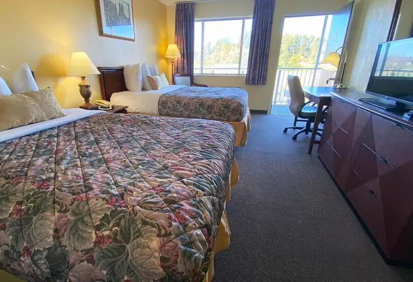 모텔 Lake Logan Inn