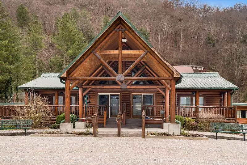 فندق على الطريق Rodeway Inn