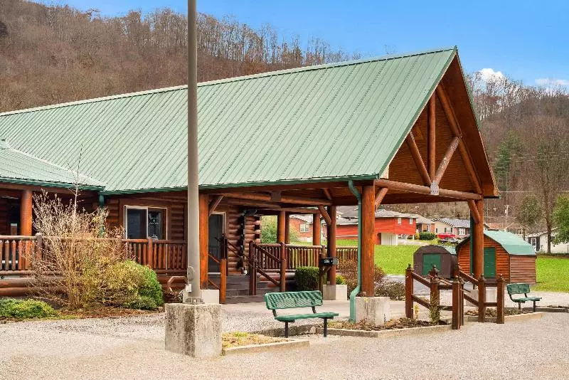 فندق على الطريق Rodeway Inn