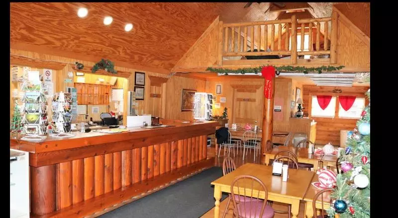 فندق على الطريق Rodeway Inn