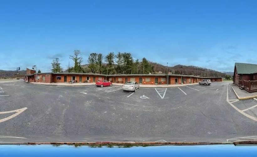 فندق على الطريق Rodeway Inn