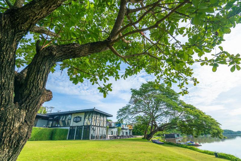 استراحتگاه Cross River Kwai