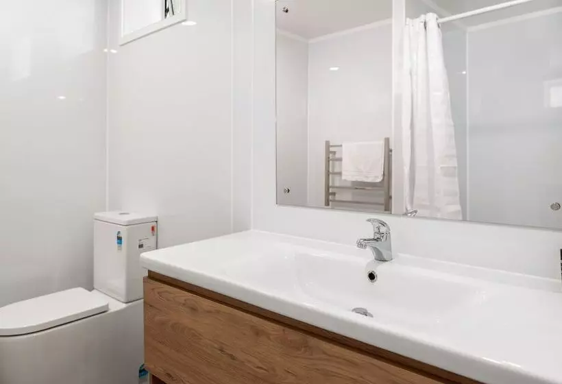 Ashleigh Court Motel