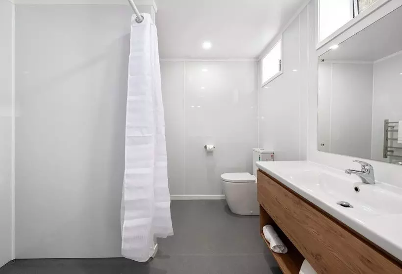 Ashleigh Court Motel