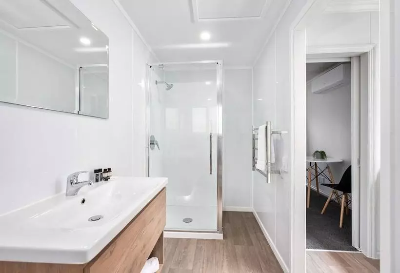 Ashleigh Court Motel