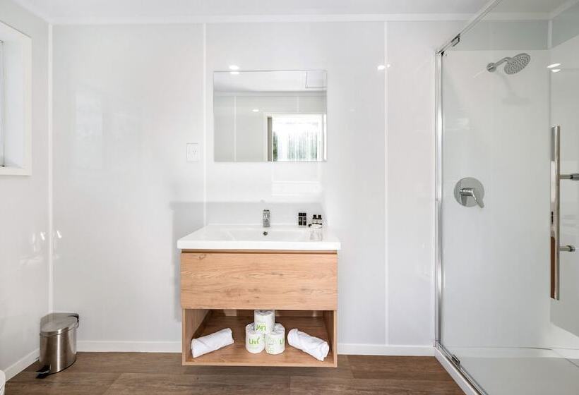 Ashleigh Court Motel