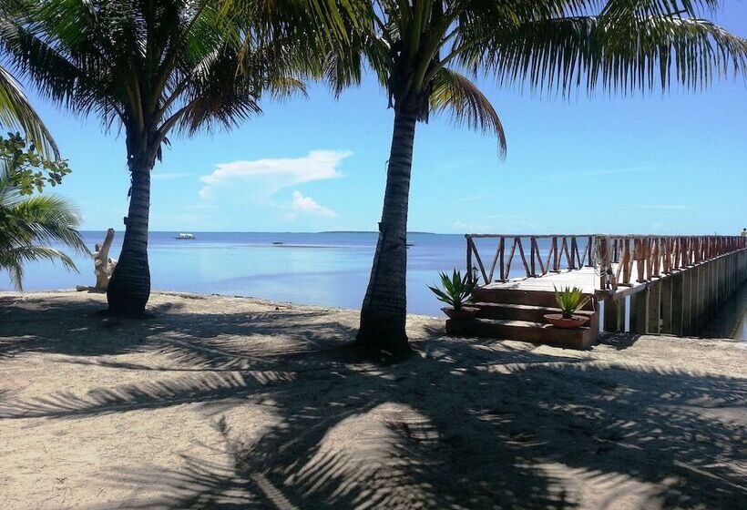 Cooper's Beach Resort