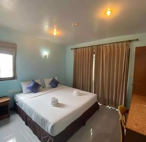 בית מלון כפרי Amorn Mansion