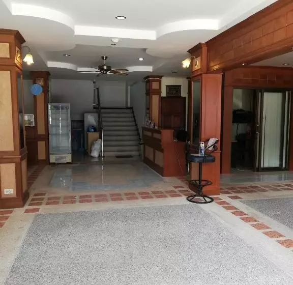 בית מלון כפרי Amorn Mansion