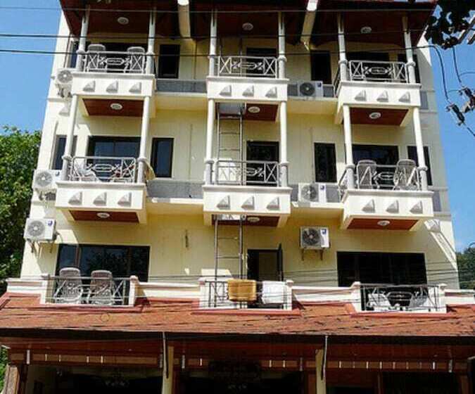 בית מלון כפרי Amorn Mansion