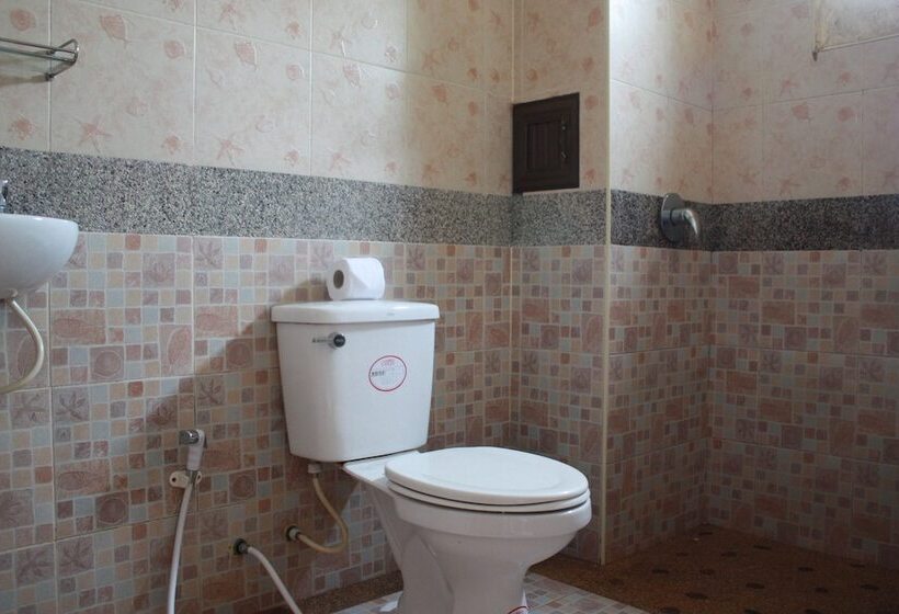 בית מלון כפרי Amorn Mansion