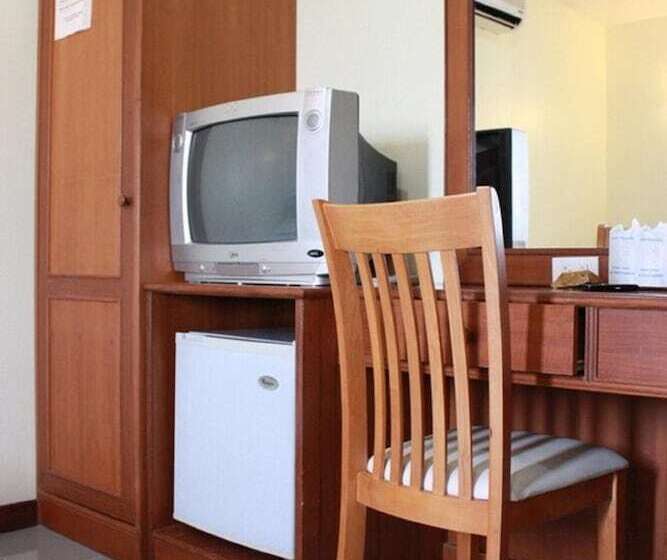 בית מלון כפרי Amorn Mansion