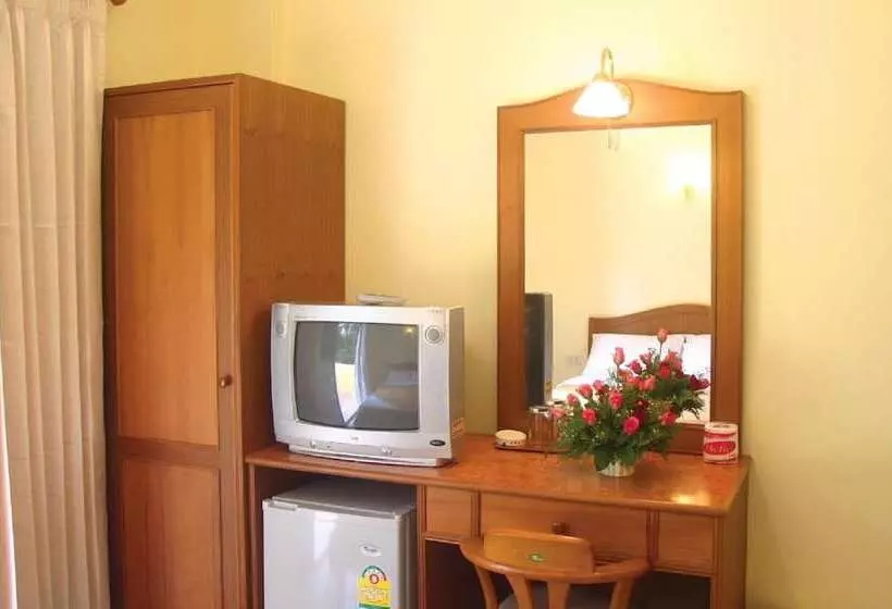 בית מלון כפרי Amorn Mansion