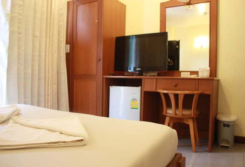 בית מלון כפרי Amorn Mansion