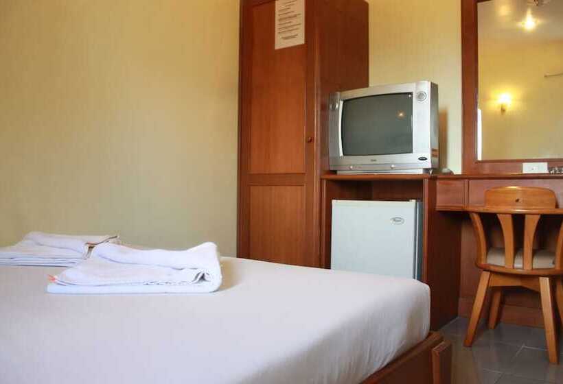 בית מלון כפרי Amorn Mansion