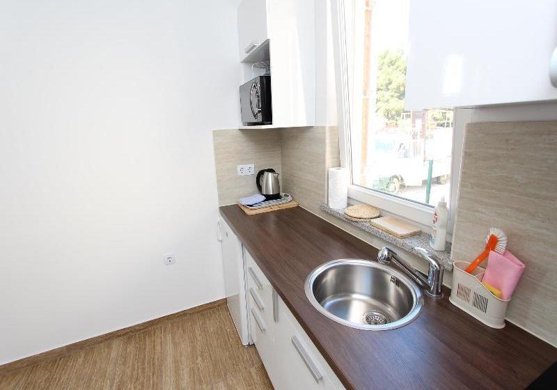 בית מלון כפרי Apartments Hanna