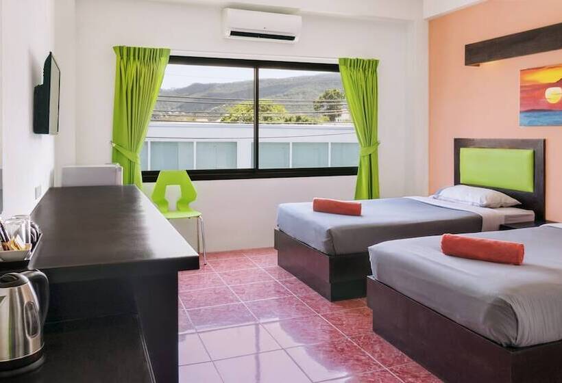 فندق Ubox Samui Hostel   Chaweng Beach