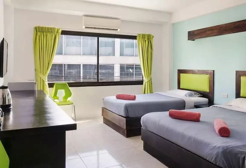 Hotel Ubox Samui Hostel   Chaweng Beach