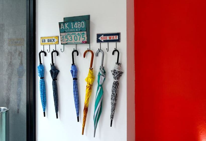 فندق Ubox Samui Hostel   Chaweng Beach