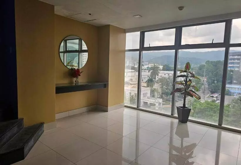 Cebu Capitol Central Hotel & Suites Powered By Cocotel
