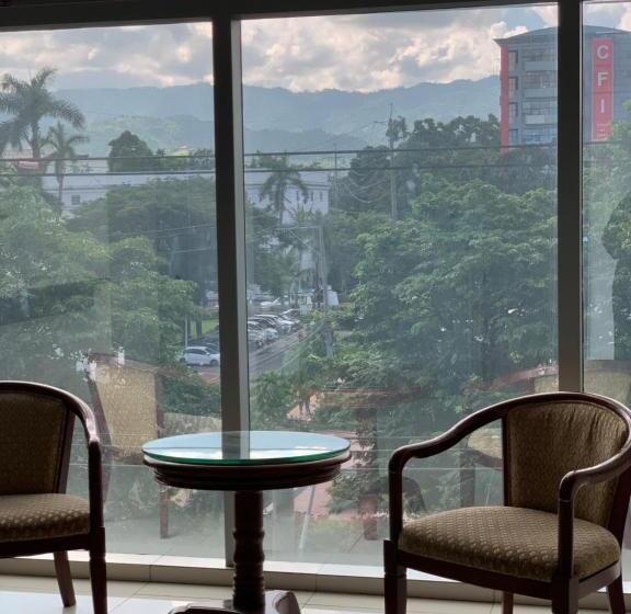 Cebu Capitol Central Hotel & Suites Powered By Cocotel