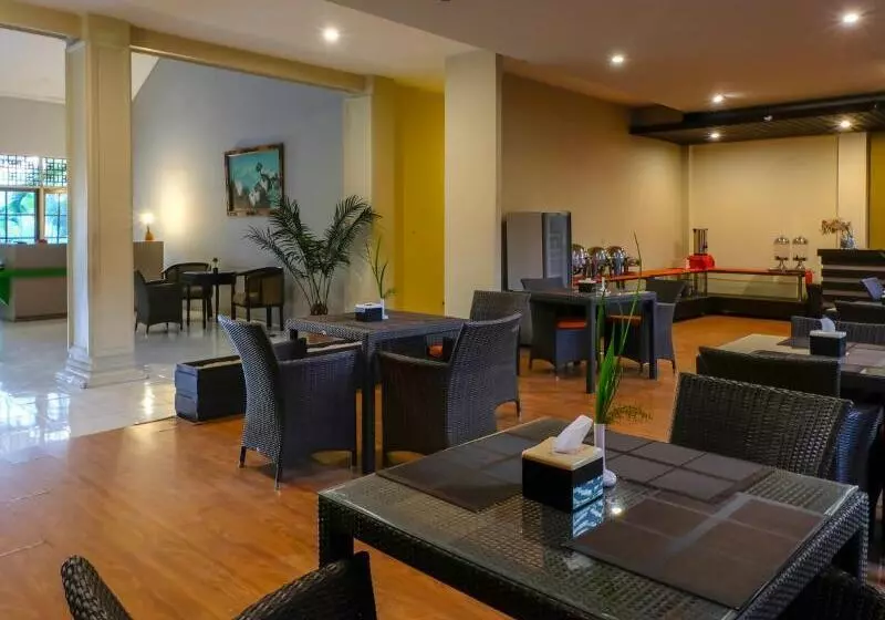 ホテル Griya Asri