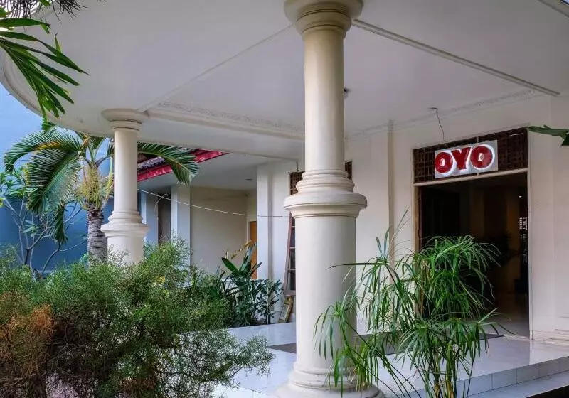 ホテル Griya Asri