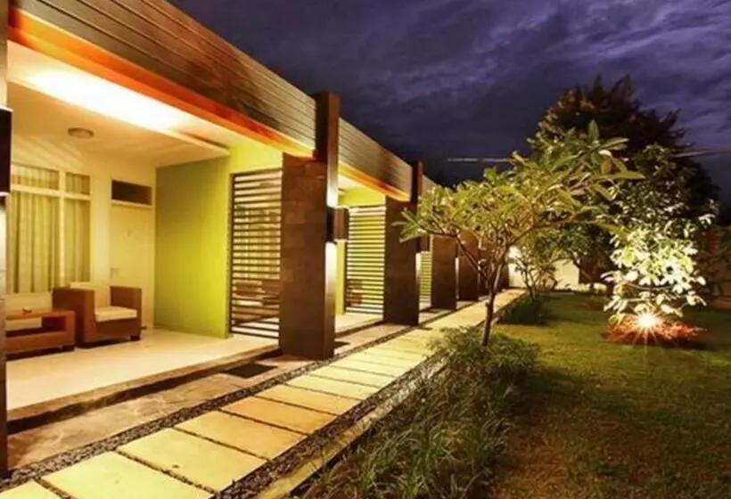 ホテル Griya Asri