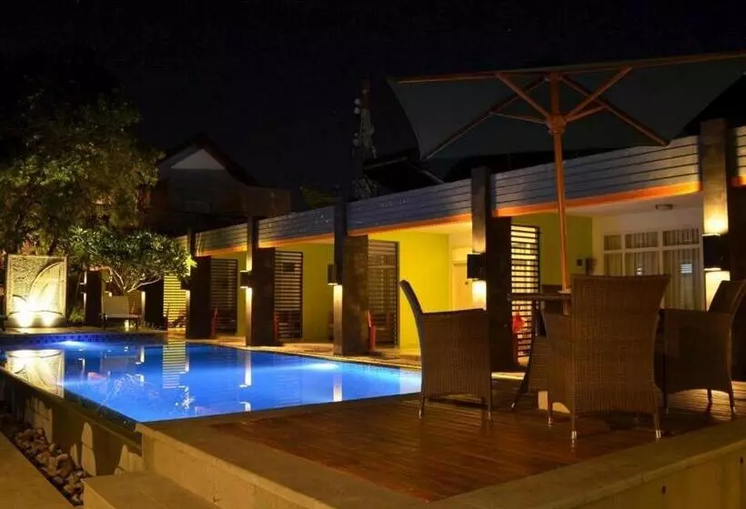 ホテル Griya Asri