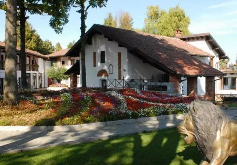 Hotel Novarello Resort & Spa