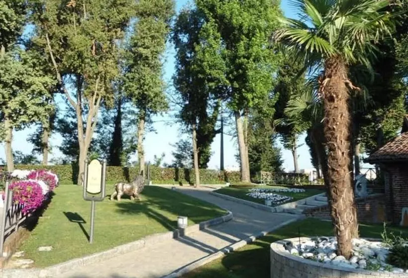 Hotel Novarello Resort & Spa
