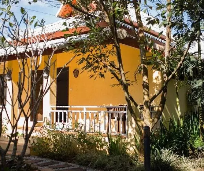 Hotelli Poonyamantra Resort