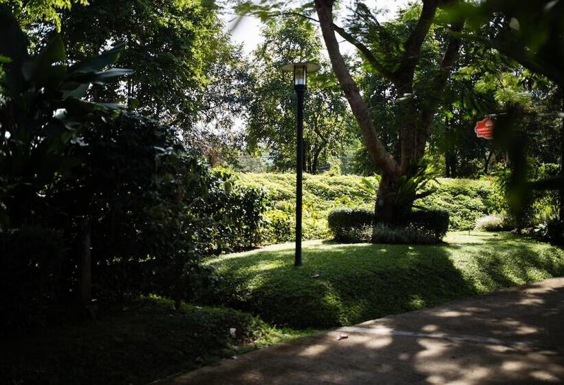 ホテル Poonyamantra Resort