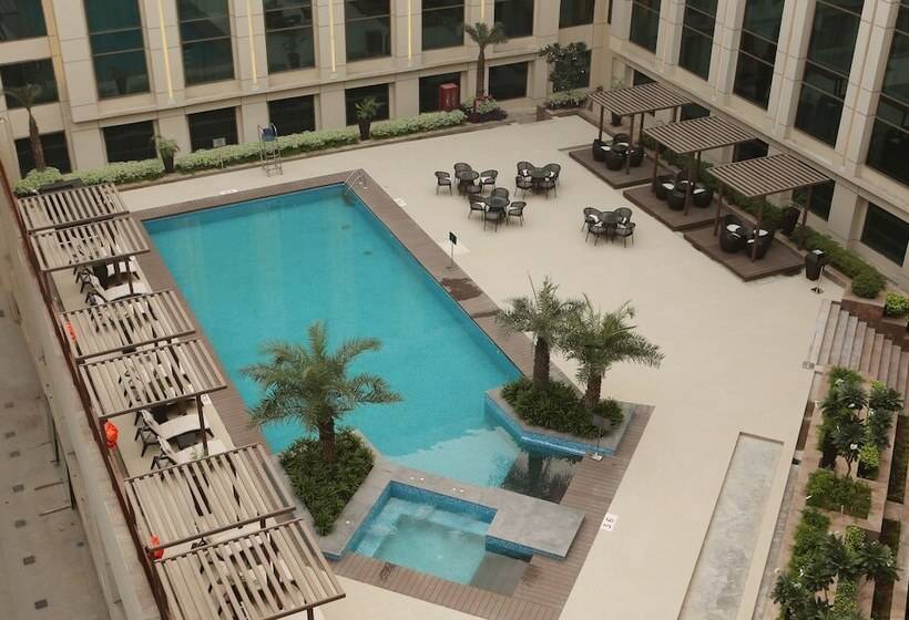 Pride Plaza Hotel, Aerocity New Delhi