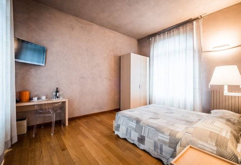 Отель Relais 23